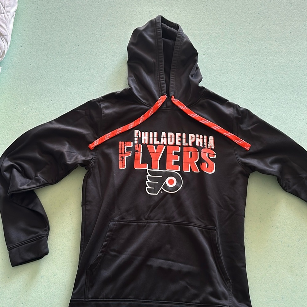 Philadelphia Flyers Hoodie Sweatshirt Black Small Lightly worn Athletic Fabric